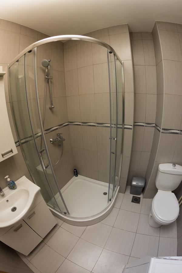 Diva Lux Apartman เบลเกรด ภายนอก รูปภาพ