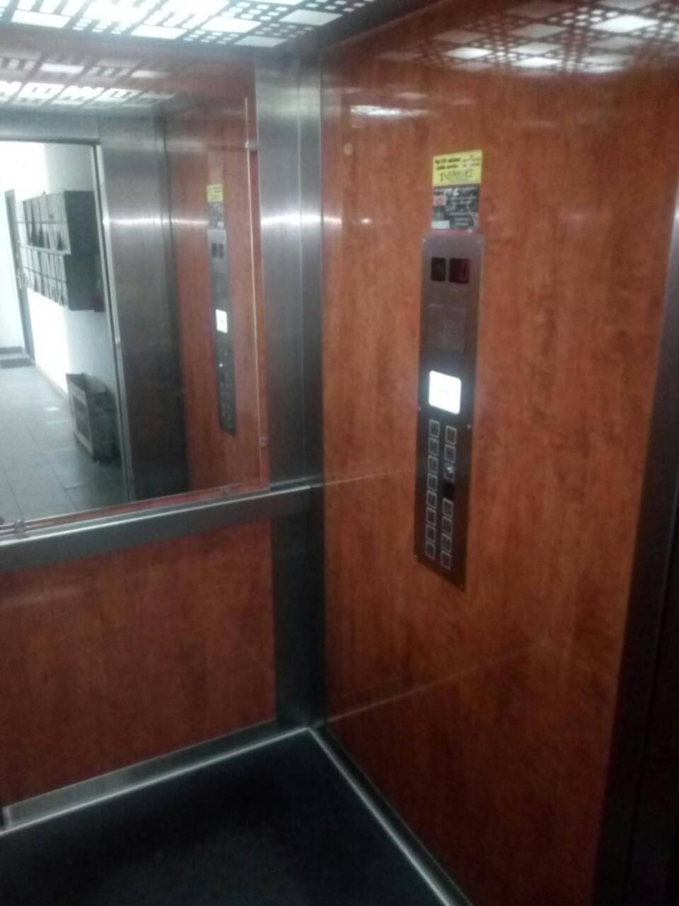 Diva Lux Apartman เบลเกรด ภายนอก รูปภาพ