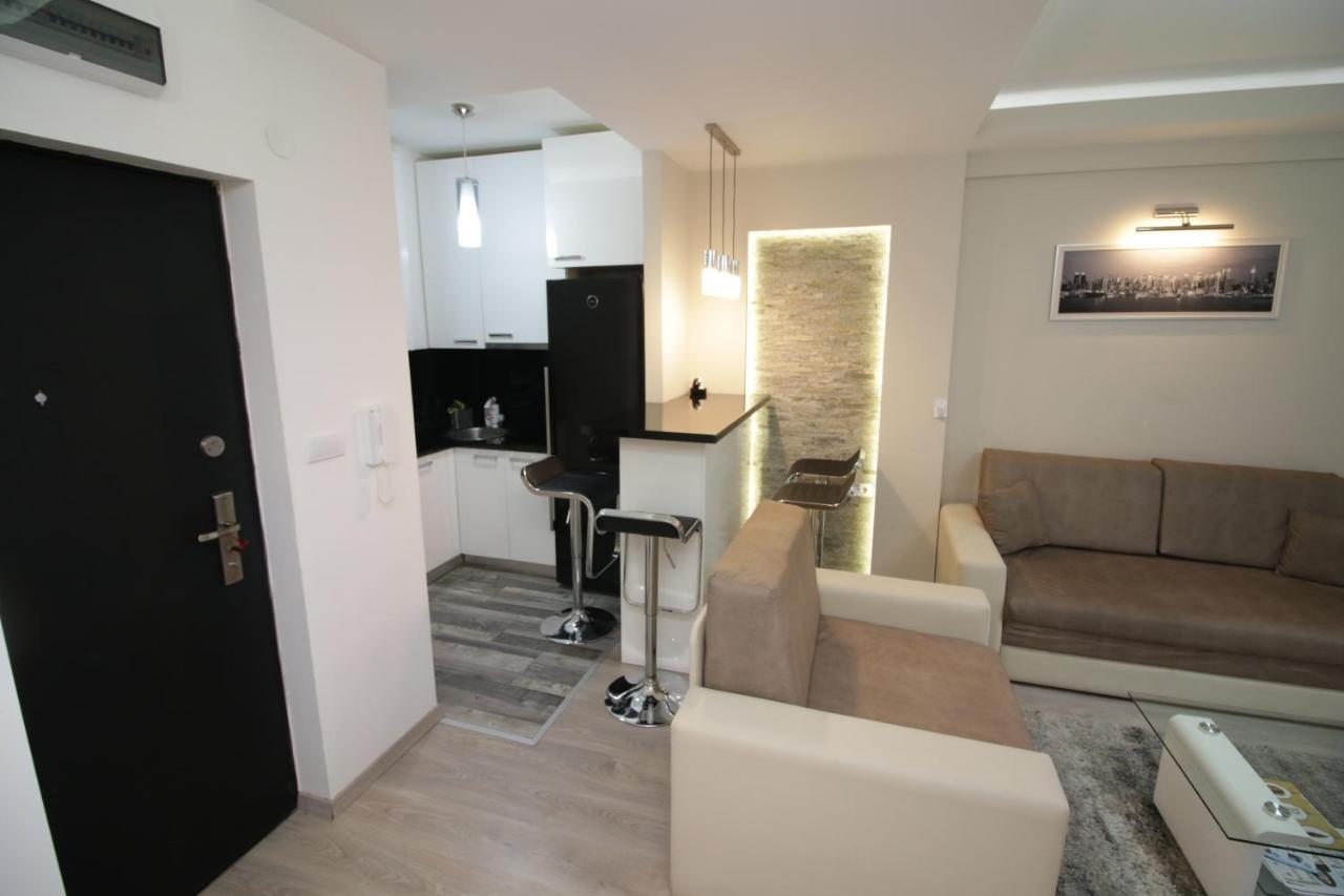 Diva Lux Apartman เบลเกรด ภายนอก รูปภาพ
