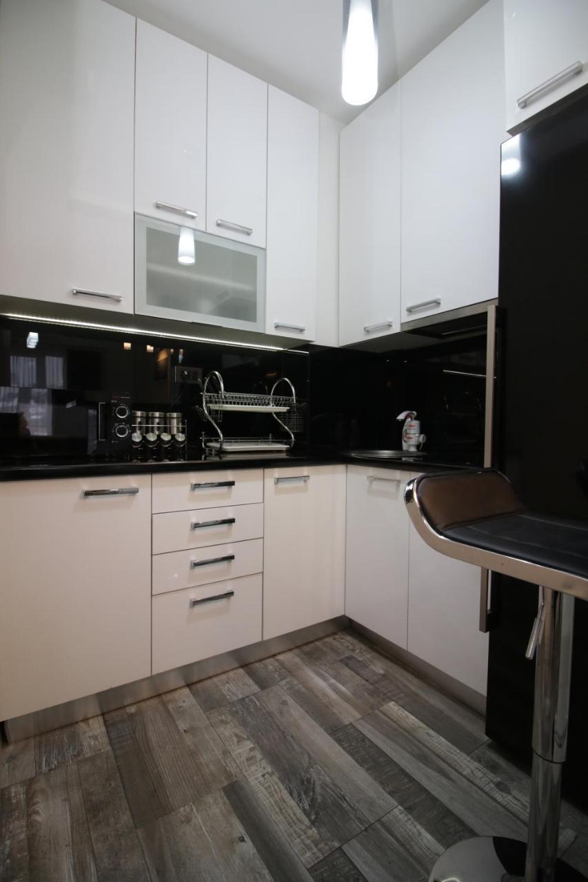 Diva Lux Apartman เบลเกรด ภายนอก รูปภาพ