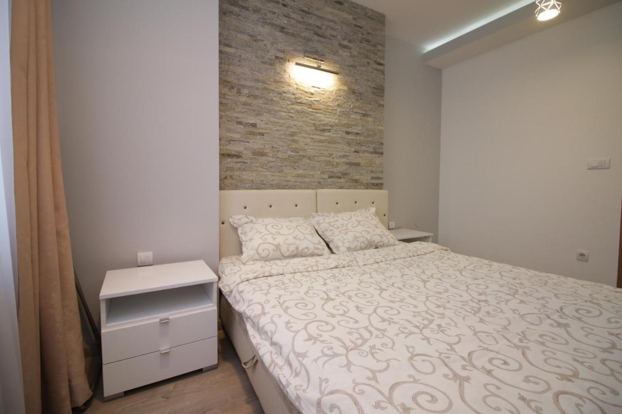Diva Lux Apartman เบลเกรด ภายนอก รูปภาพ