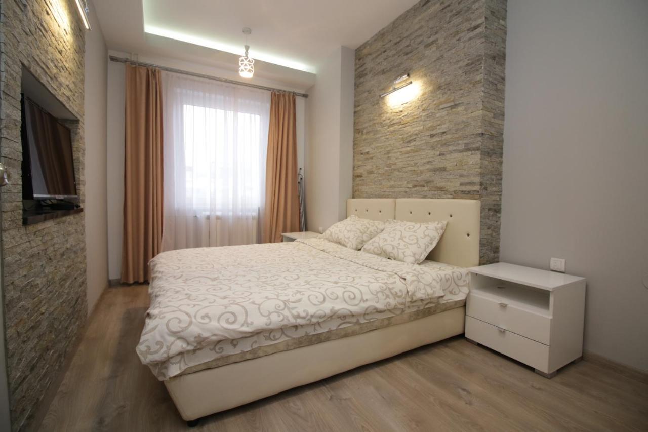 Diva Lux Apartman เบลเกรด ภายนอก รูปภาพ